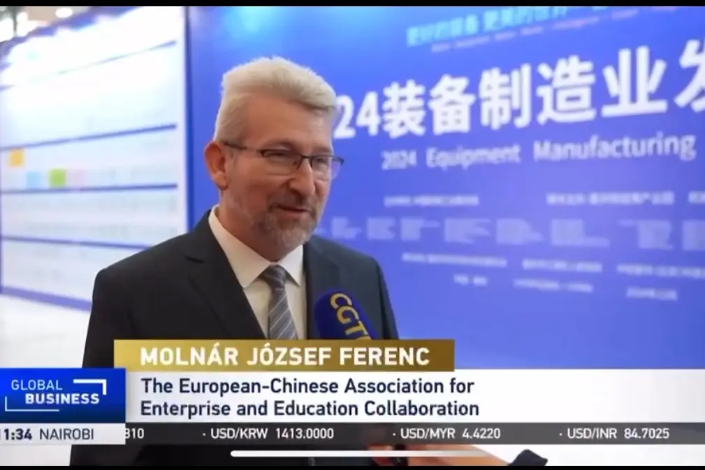 ECCE Jozsef Molnar forum interview