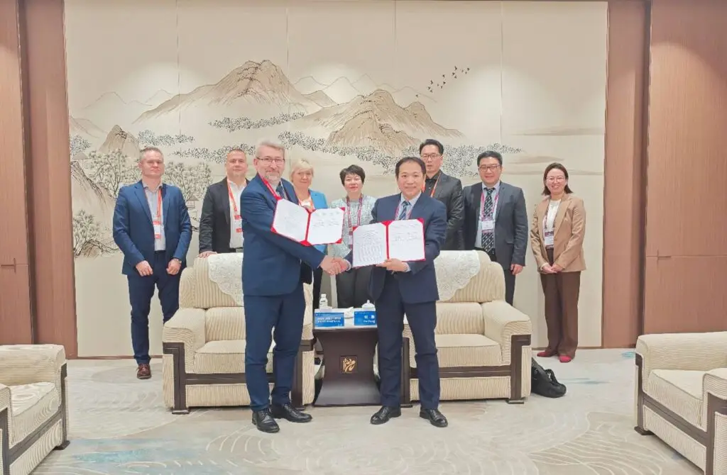 ECCE Association Chinese partnership